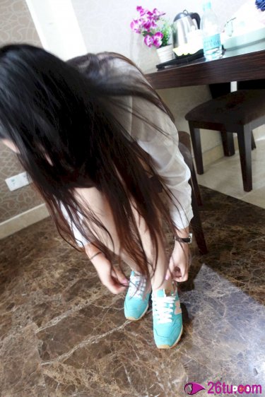 家规犯错就打隐私超严的家规